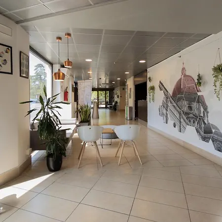 Hotiday Guidoni فلورنس